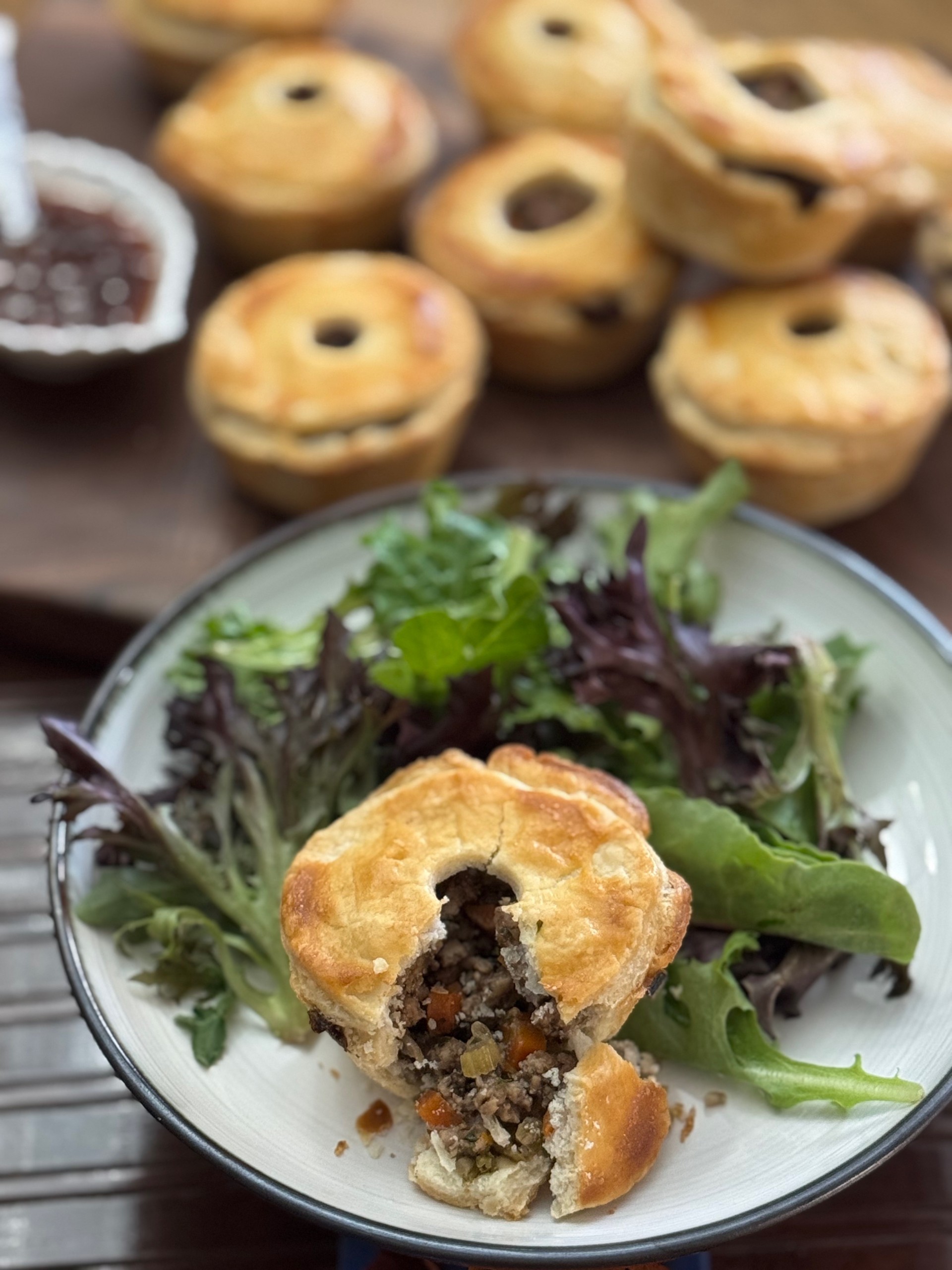 A simple sauce made with evaporated milk is much lower in fat than a traditional rose sauce but gives the sensation of a rich dish